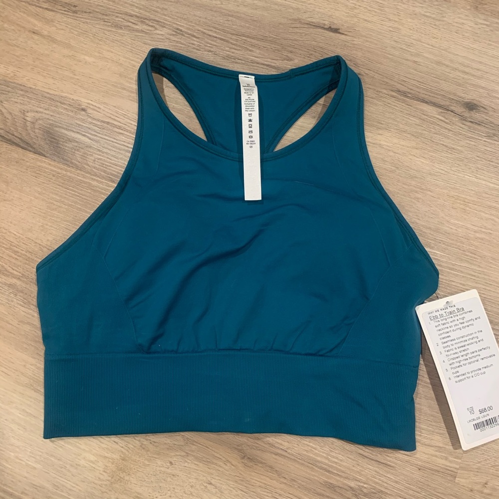 🍋*NWT* Lululemon Ebb to train Sports Bra